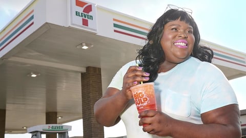7-Eleven customer