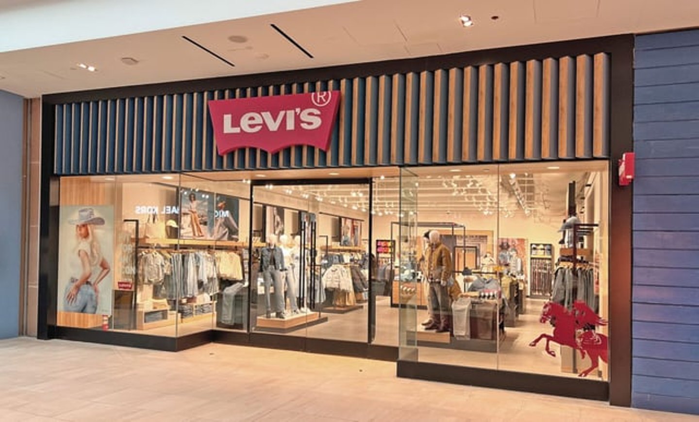 Levi's store